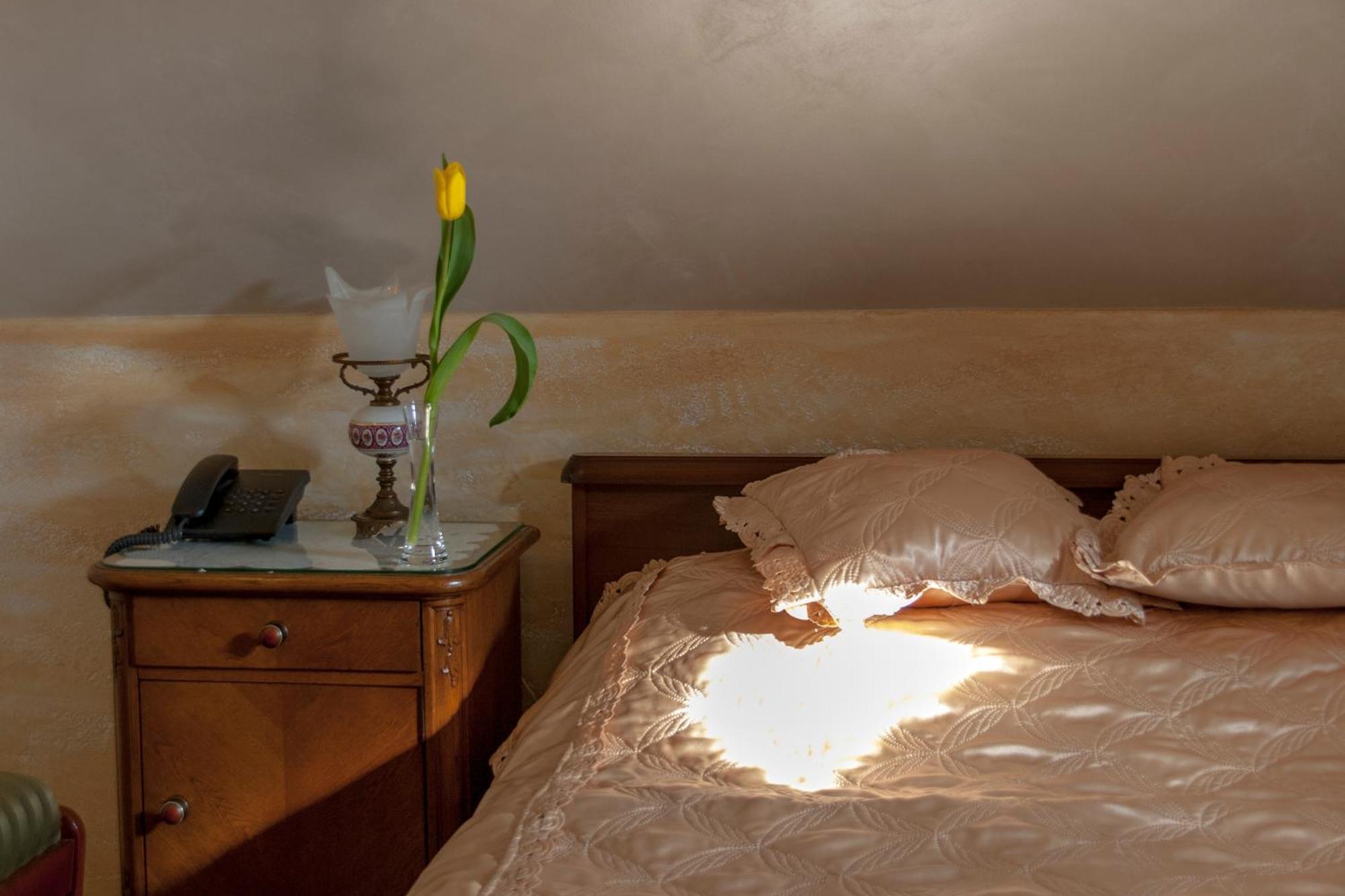 チェチェジン Dwor Anna Bed & Breakfast 部屋 写真
