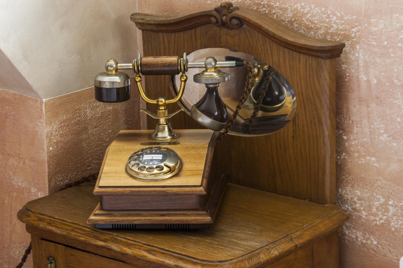 チェチェジン Dwor Anna Bed & Breakfast エクステリア 写真